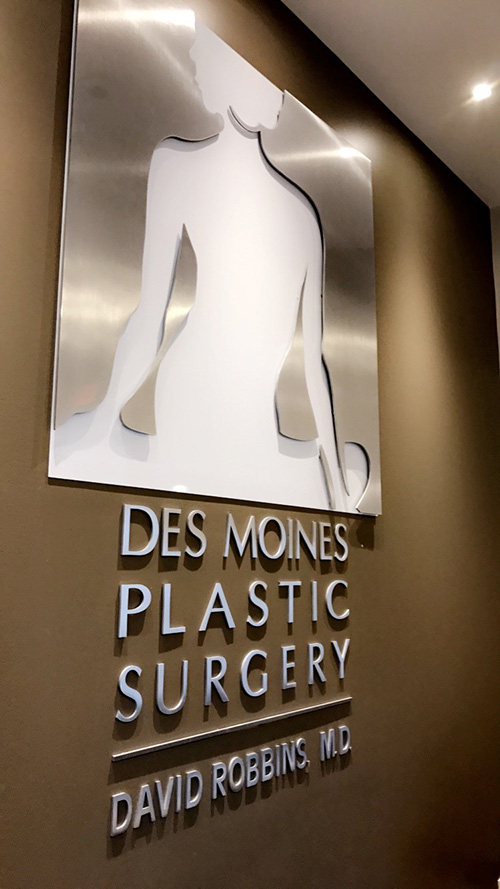 Des Moines Plastic Surgery™ Testimonials